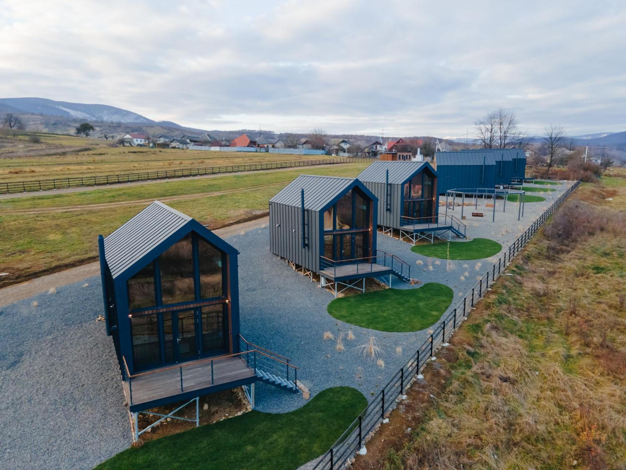 Комплекс Відпочинку Крихая Villa Királyfiszállás Kültér fotó